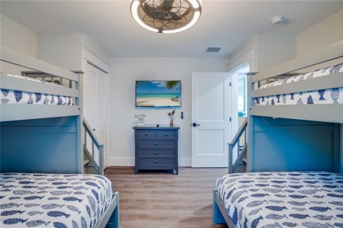 Casa en venta en Bradenton Beach, Florida, 7 dormitorios, 288 m2 № 1255731 - foto 23
