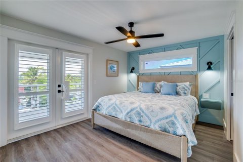 Casa en venta en Bradenton Beach, Florida, 7 dormitorios, 288 m2 № 1255731 - foto 26