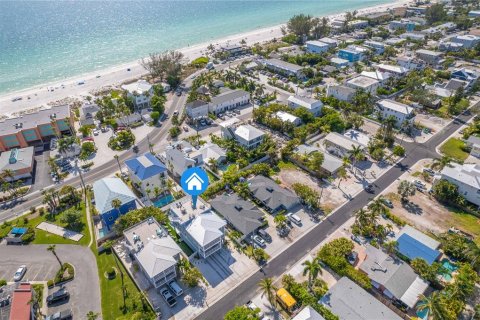 Casa en venta en Bradenton Beach, Florida, 7 dormitorios, 288 m2 № 1255731 - foto 4