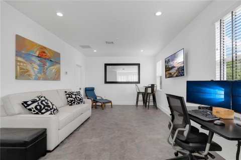 Propiedad comercial en venta en Orlando, Florida, 214.14 m2 № 1876533 - foto 30