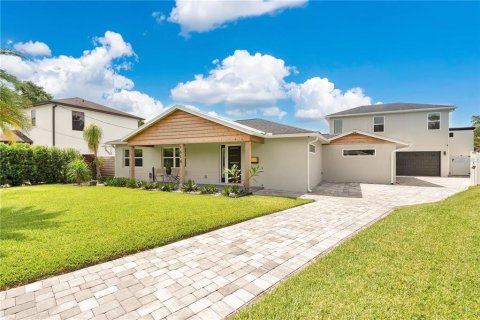 Propiedad comercial en venta en Orlando, Florida, 214.14 m2 № 1876533 - foto 2