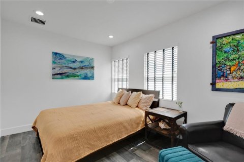 Propiedad comercial en venta en Orlando, Florida, 214.14 m2 № 1876533 - foto 18