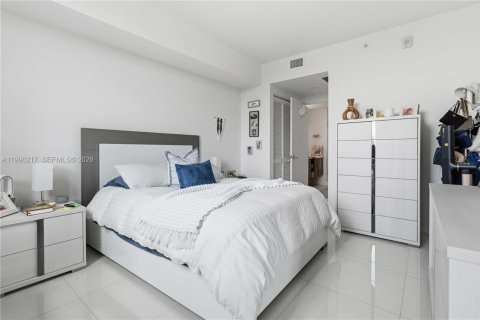 Condominio en venta en Doral, Florida, 2 dormitorios, 99.03 m2 № 2066107 - foto 15