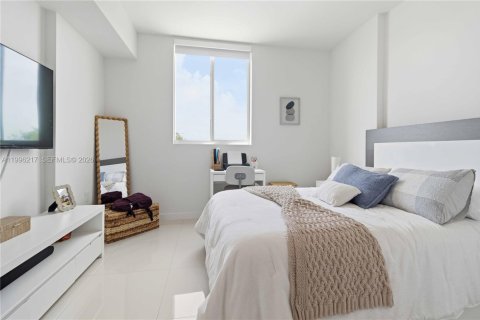 Condominio en venta en Doral, Florida, 2 dormitorios, 99.03 m2 № 2066107 - foto 23