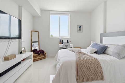 Condominio en venta en Doral, Florida, 2 dormitorios, 99.03 m2 № 2066107 - foto 22