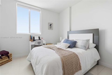 Condominio en venta en Doral, Florida, 2 dormitorios, 99.03 m2 № 2066107 - foto 21