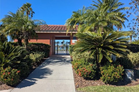 House in Poinciana, Florida 2 bedrooms, 136.29 sq.m. № 1562621 - photo 27