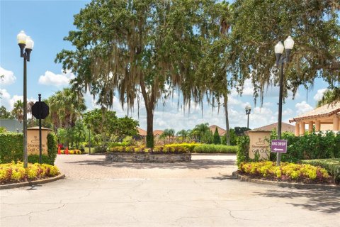 House in Poinciana, Florida 2 bedrooms, 136.29 sq.m. № 1562621 - photo 29