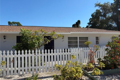 Villa ou maison à louer à Nokomis, Floride: 2 chambres, 102.19 m2 № 2425671 - photo 3