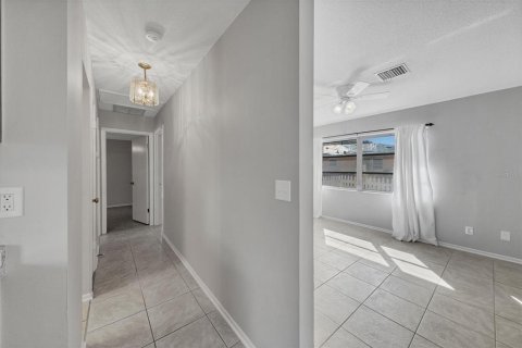 Villa ou maison à louer à Nokomis, Floride: 2 chambres, 102.19 m2 № 2425671 - photo 15