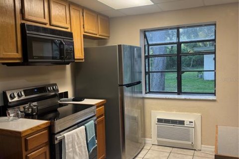 Condo in Clearwater, Florida, 2 bedrooms  № 1913567 - photo 3