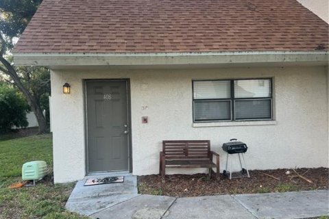 Condo in Clearwater, Florida, 2 bedrooms  № 1913567 - photo 1