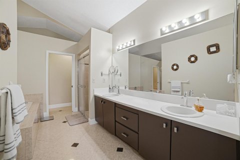 House in Boynton Beach, Florida 2 bedrooms, 140.19 sq.m. № 2176946 - photo 26