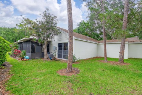 House in Boynton Beach, Florida 2 bedrooms, 140.19 sq.m. № 2176946 - photo 6