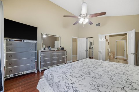 House in Boynton Beach, Florida 2 bedrooms, 140.19 sq.m. № 2176946 - photo 25