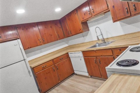 Condominio en venta en Ocala, Florida, 1 dormitorio, 76.37 m2 № 2104893 - foto 7