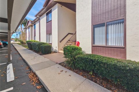 Condominio en venta en Ocala, Florida, 1 dormitorio, 76.37 m2 № 2104893 - foto 2