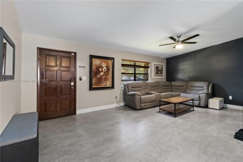 Casa en venta en Cooper City, Florida, 2 dormitorios, 112.04 m2 № 1695446 - foto 5