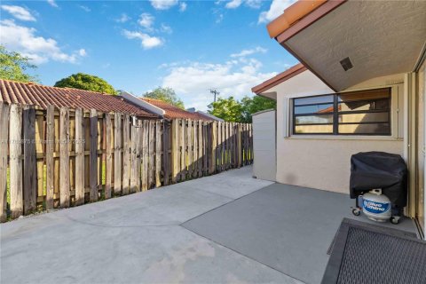 Casa en venta en Cooper City, Florida, 2 dormitorios, 112.04 m2 № 1695446 - foto 27