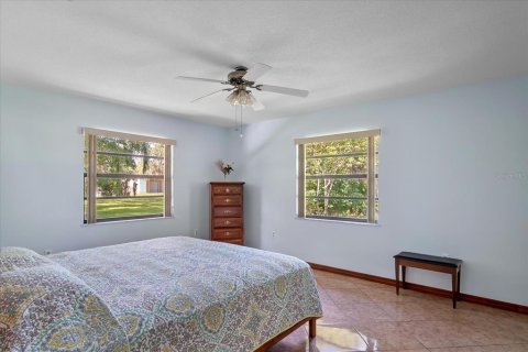 House in Frostproof, Florida 4 bedrooms, 226.5 sq.m. № 1795164 - photo 26