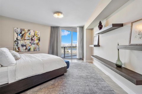 Condominio en venta en North Miami Beach, Florida, 2 dormitorios, 163.14 m2 № 1859833 - foto 11