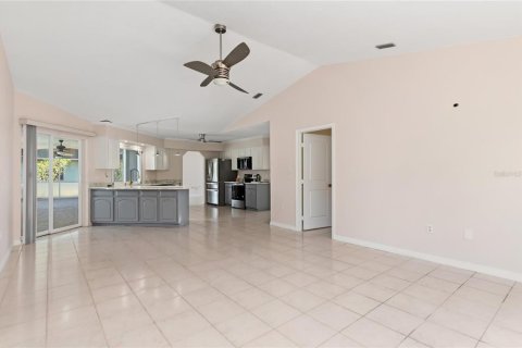 Villa ou maison à vendre à Punta Gorda, Floride: 3 chambres, 246.93 m2 № 2212760 - photo 20