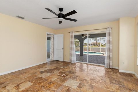Villa ou maison à vendre à Punta Gorda, Floride: 3 chambres, 246.93 m2 № 2212760 - photo 25