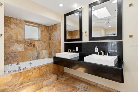 Villa ou maison à vendre à Punta Gorda, Floride: 3 chambres, 246.93 m2 № 2212760 - photo 29
