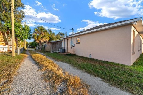 Casa en venta en Saint Petersburg, Florida, 3 dormitorios, 124.3 m2 № 2092430 - foto 24