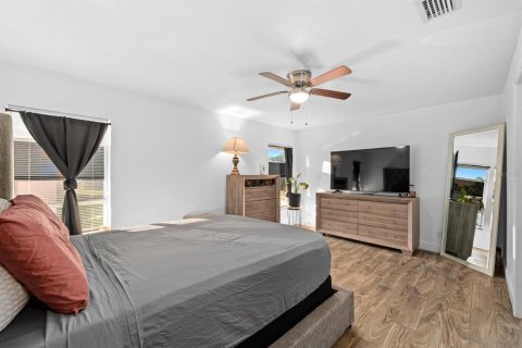 Casa en venta en Saint Petersburg, Florida, 3 dormitorios, 124.3 m2 № 2092430 - foto 15