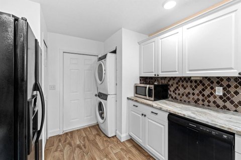 Casa en venta en Saint Petersburg, Florida, 3 dormitorios, 124.3 m2 № 2092430 - foto 7