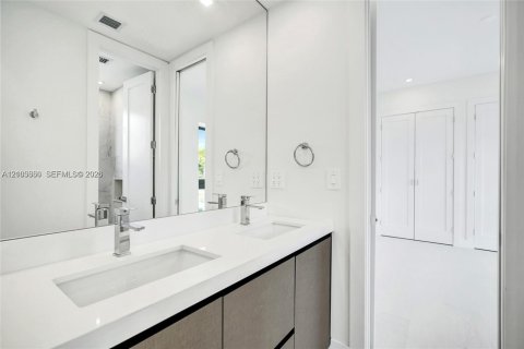Touwnhouse à vendre à Dania Beach, Floride: 3 chambres, 189.52 m2 № 2418093 - photo 22