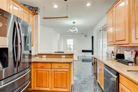 Villa ou maison à louer à Stuart, Floride: 5 chambres, 267.47 m2 № 2060799 - photo 10