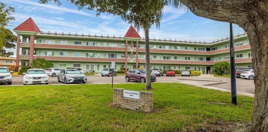 Condo in Clearwater, Florida, 2 bedrooms № 1361631