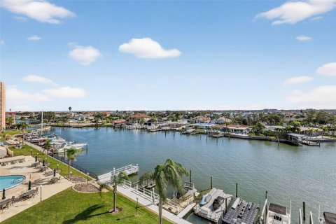 Copropriété à vendre à Clearwater, Floride: 2 chambres, 120.31 m2 № 2130730 - photo 3