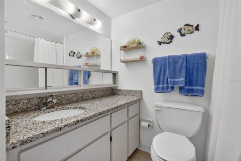 Copropriété à vendre à Clearwater, Floride: 2 chambres, 120.31 m2 № 2130730 - photo 18