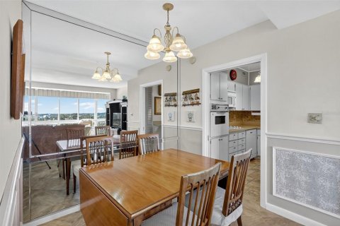 Copropriété à vendre à Clearwater, Floride: 2 chambres, 120.31 m2 № 2130730 - photo 13