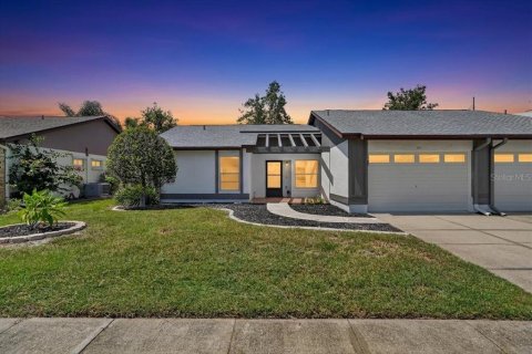 Condo in Englewood, Florida, 2 bedrooms № 2223150