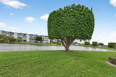 Купить кондоминиум в Бока-Ратон, Флорида 3 комнаты, 79.99м2, № 2084008 - фото 26