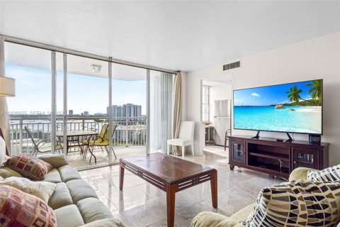 Copropriété à vendre à Aventura, Floride: 2 chambres, 145.39 m2 № 1986156 - photo 13