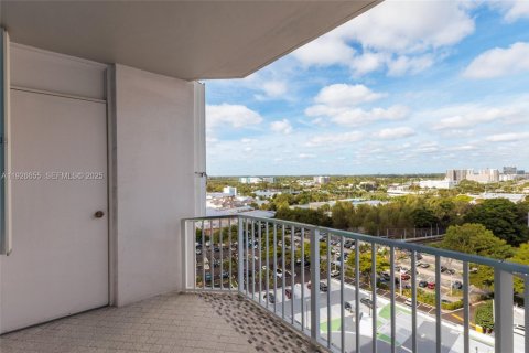 Copropriété à vendre à Aventura, Floride: 2 chambres, 145.39 m2 № 1986156 - photo 30