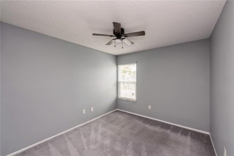 House in Deltona, Florida 3 bedrooms, 135.92 sq.m. № 1837499 - photo 15