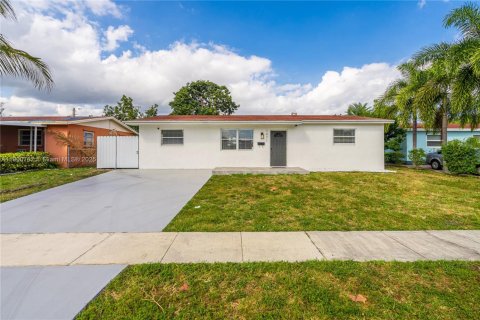 Casa en venta en Hollywood, Florida, 3 dormitorios, 112.88 m2 № 1952080 - foto 23