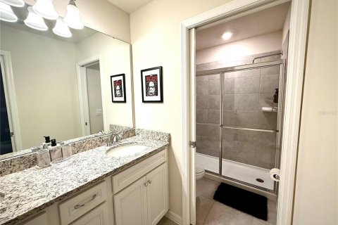 House in Davenport, Florida 8 bedrooms, 374.95 sq.m. № 1579222 - photo 29