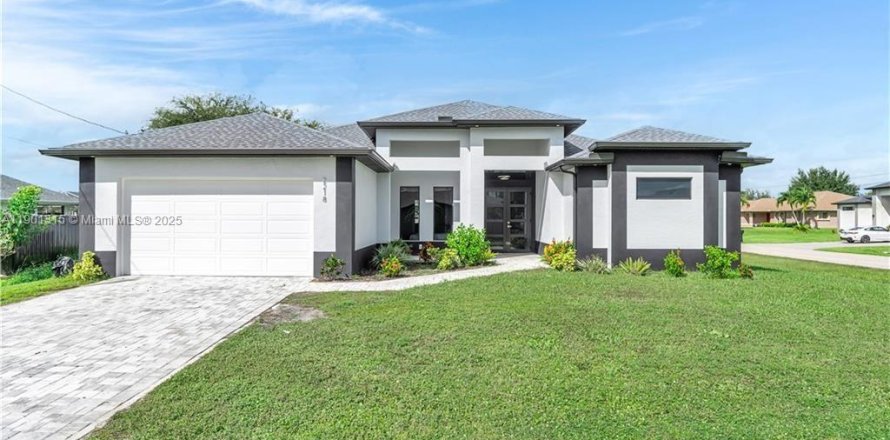 Casa en Cape Coral, Florida 3 dormitorios № 2081729