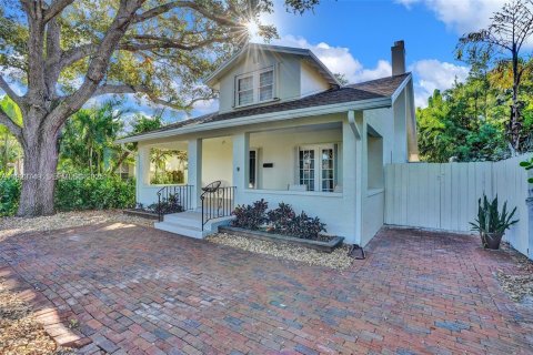 Villa ou maison à louer à Hollywood, Floride: 5 chambres, 162.58 m2 № 1982120 - photo 5