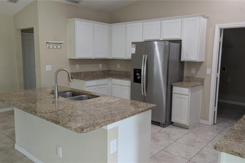 House in Punta Gorda, Florida 3 bedrooms, 149.2 sq.m. № 1853871 - photo 10