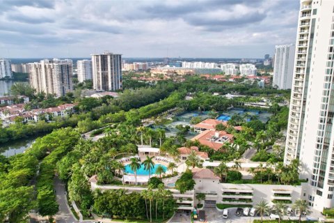 Condominio en venta en Aventura, Florida, 3 dormitorios, 197.88 m2 № 1450801 - foto 9