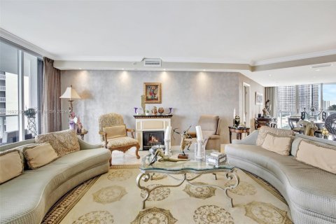 Condominio en venta en Aventura, Florida, 3 dormitorios, 197.88 m2 № 1450801 - foto 15