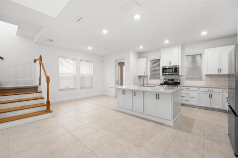 Villa ou maison à vendre à Winter Garden, Floride: 4 chambres, 271.92 m2 № 2101526 - photo 9